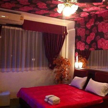 Maxwell Inn Pattaya Dış mekan fotoğraf