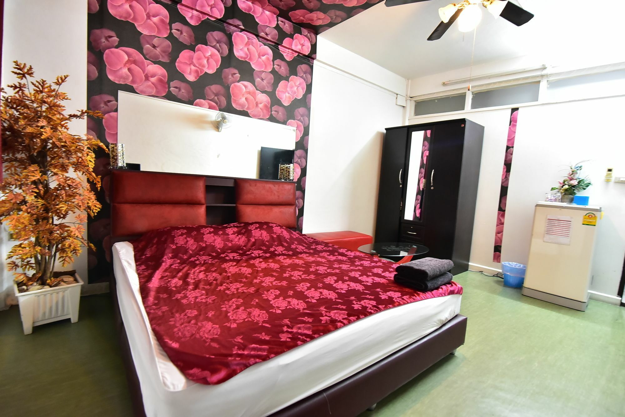 Maxwell Inn Pattaya Dış mekan fotoğraf